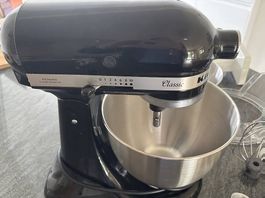KitchenAid Classic Küchenmaschine Schwarz mit Zubehör