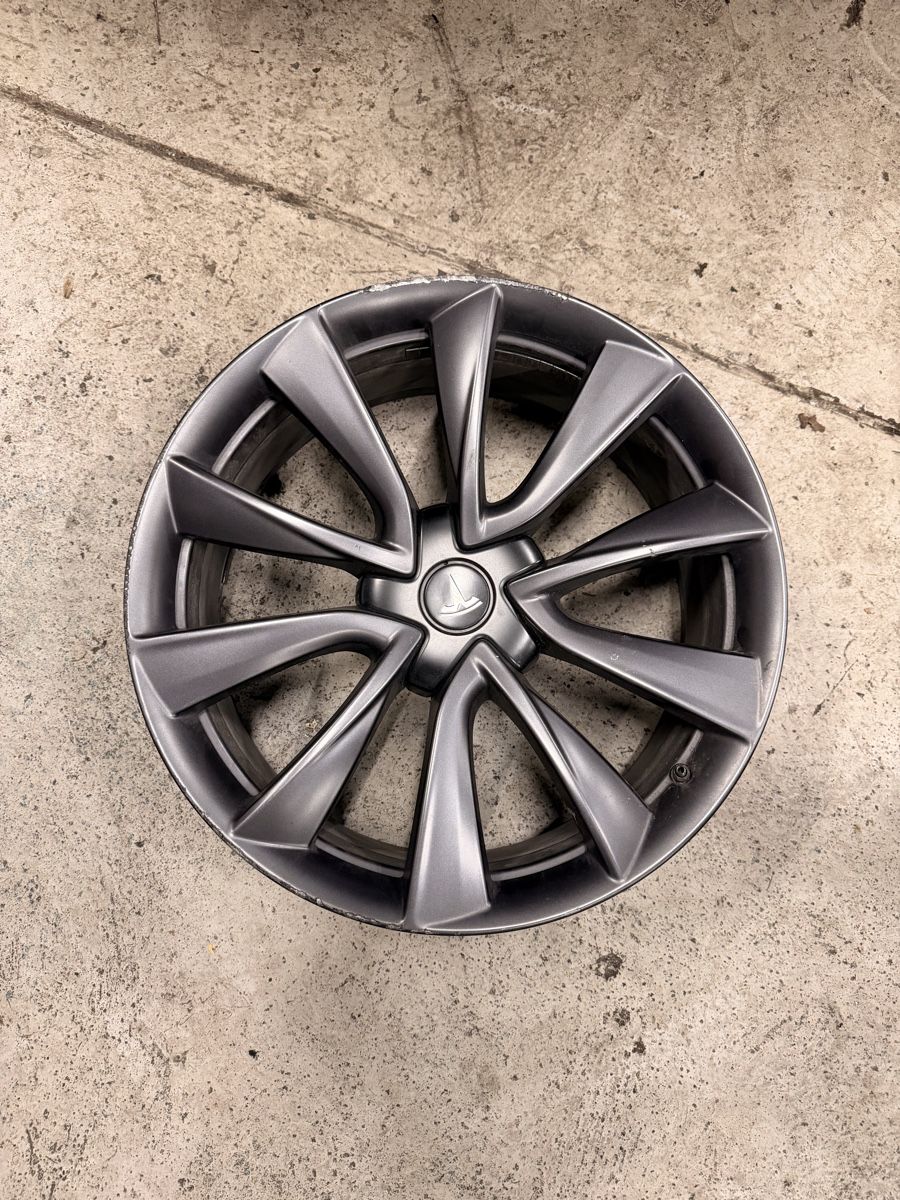 Cerchioni: Tesla Model 3 Felgen  – Difettoso da Villmergen venduto da als_pr57 1