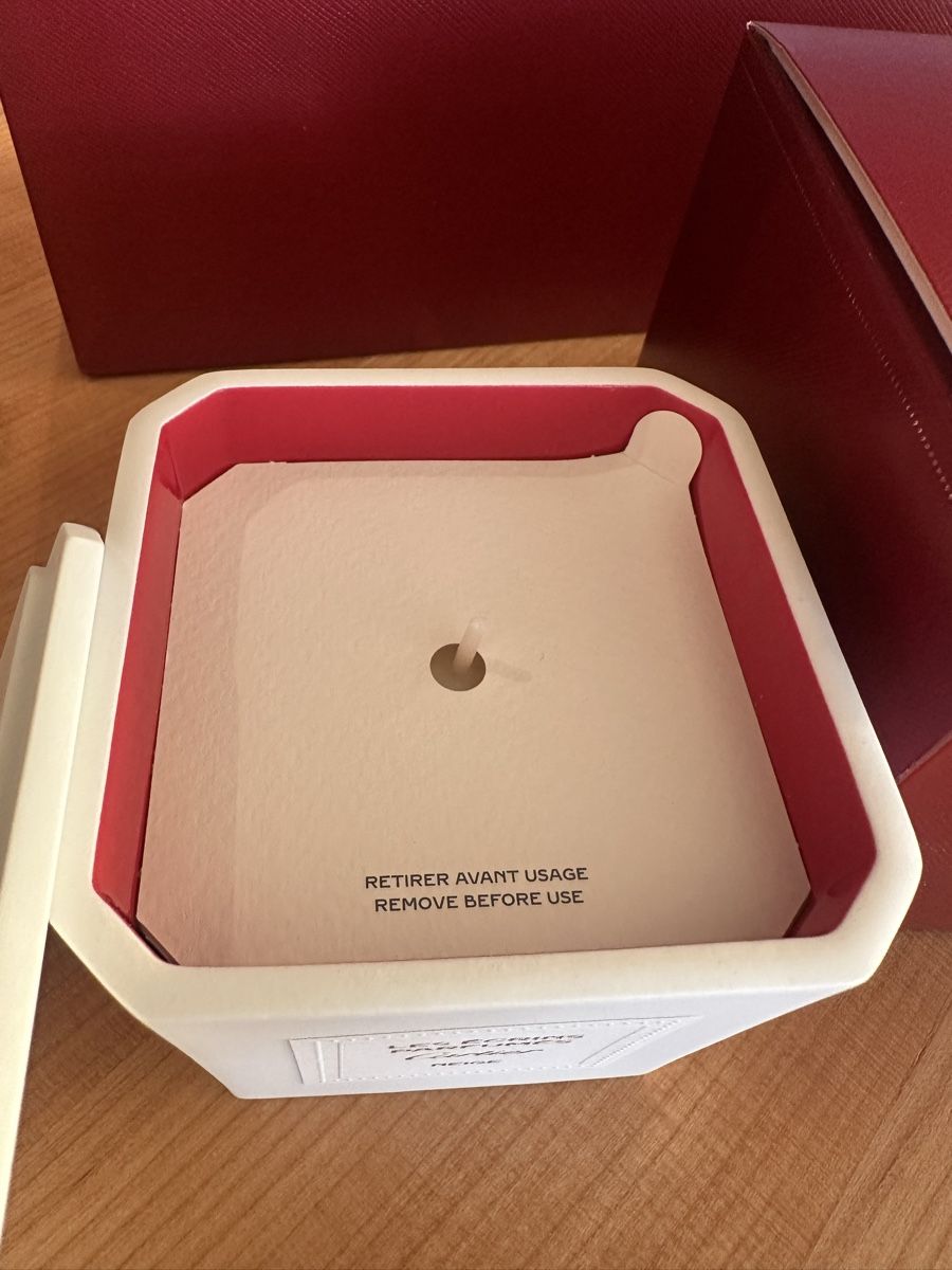 Cartier Candele: Cartier Kerze Neige – Nuovo e nell'imballaggio originale da Zürich venduto da sasmeli 2