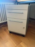 Bürokorpus weiss mit Rädern abschliessbar mit 3 Schubladen