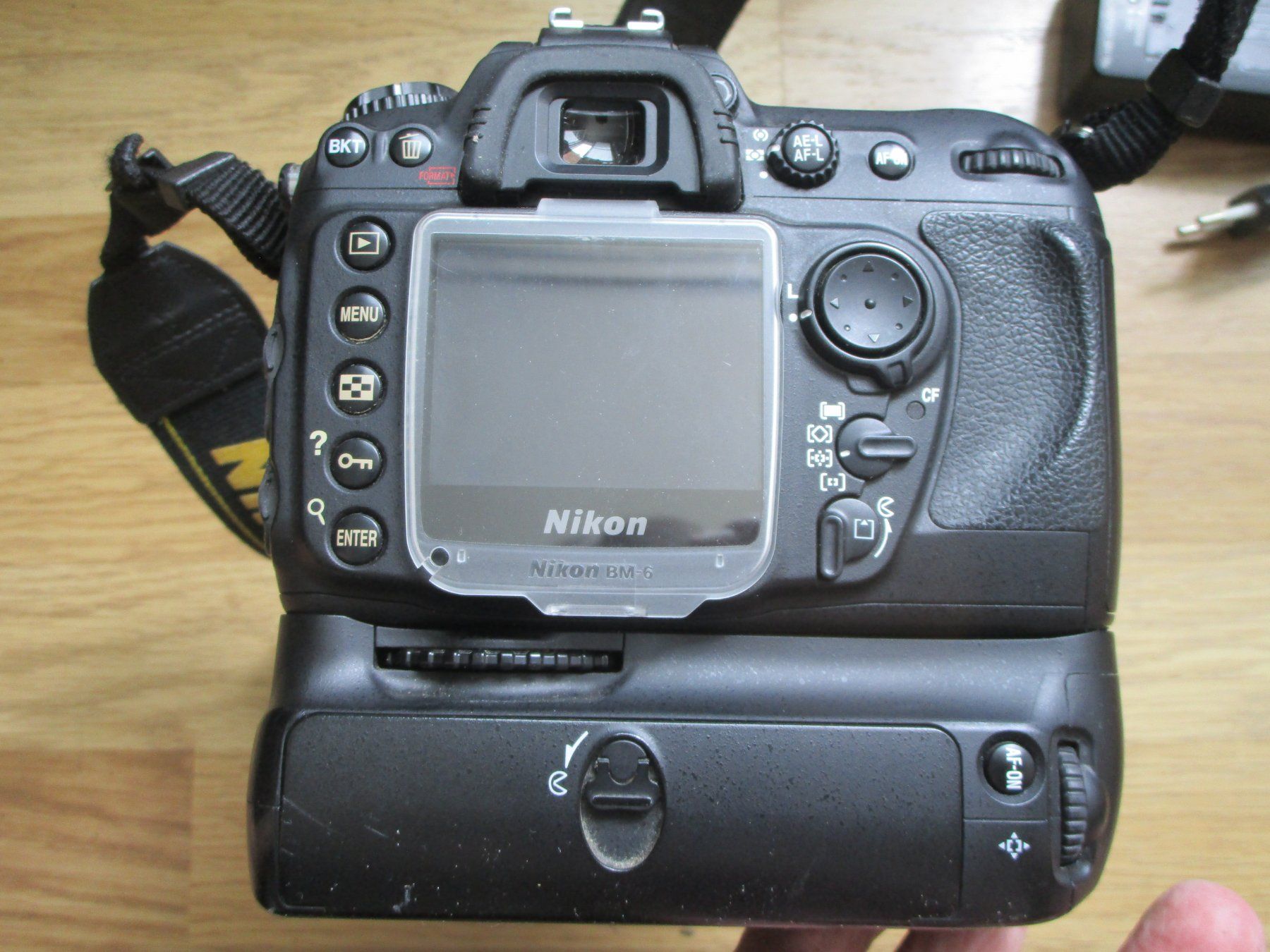 Nikon Fotocamera: Fotoapparat mit Batterieladestation  Nikon D 200 – Usato da Heimberg venduto da Lupo57 5