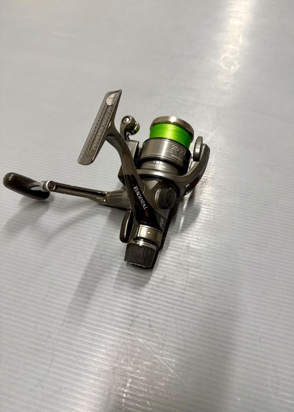 Shimano Tambours & Moulinets: Shimano Twin Power 2500gr – D'occasion à Trimbach par duri.. 3