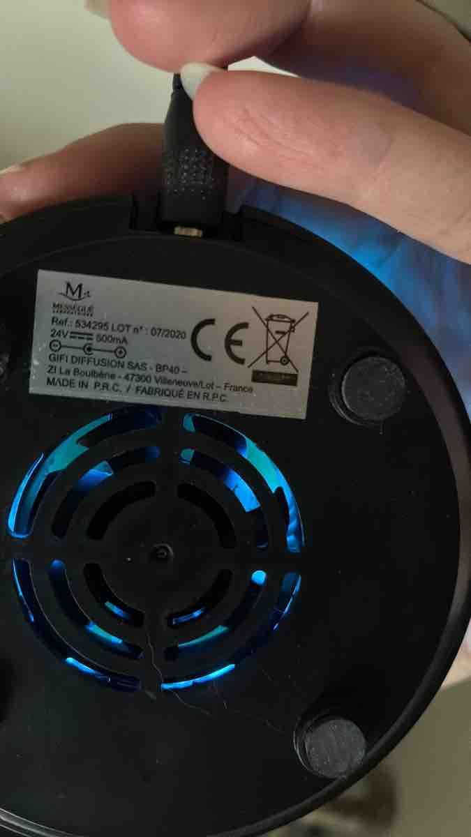Diffusori di oli essenziali: Essential Oil Diffuser with LED Lighting – Nuovo (secondo la descrizione) da Zürich venduto da and_bbr2 6