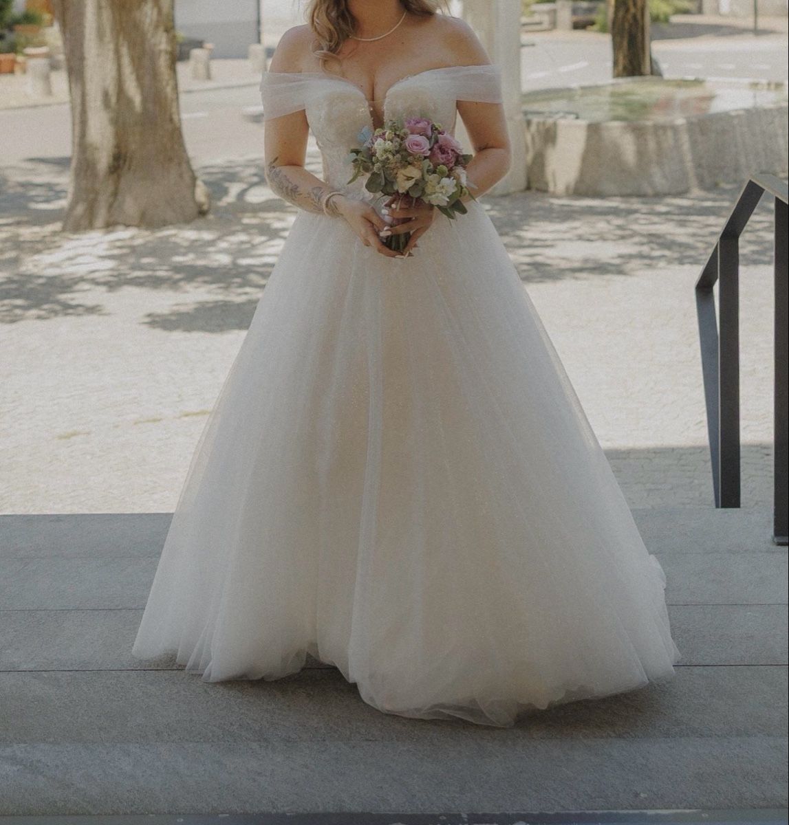 Robes: Brautkleid Glitzer Tüll A-Linie – Neuf (Voir description) à Itingen par Debii7 3