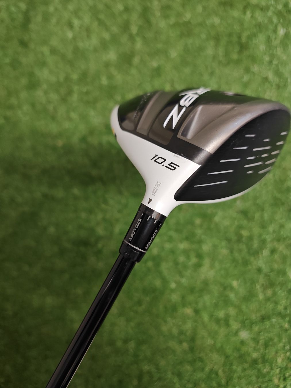 Taylor Made Mazze & Set: TaylorMade RBZ Driver 10.5° Regular, top – Usato da Uerikon venduto da Chreggus_Golfshop 3
