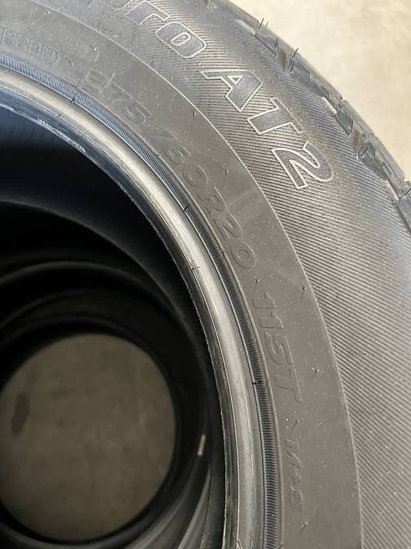 Pneus & Kompletträder: Reifen 275/60R20 115T M+S – Gebraucht aus Stetten AG von Birdsinger11 1