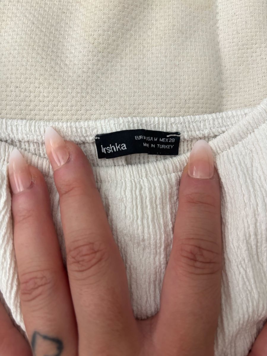 Bershka Robes: Combinaison  – Neuf avec emballage d'origine à Monthey par mon_sgm8 2