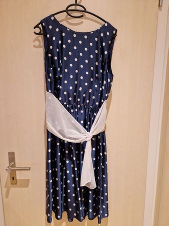 Schickes Kleid / Abendkleid getupft blau weiss Satin 42