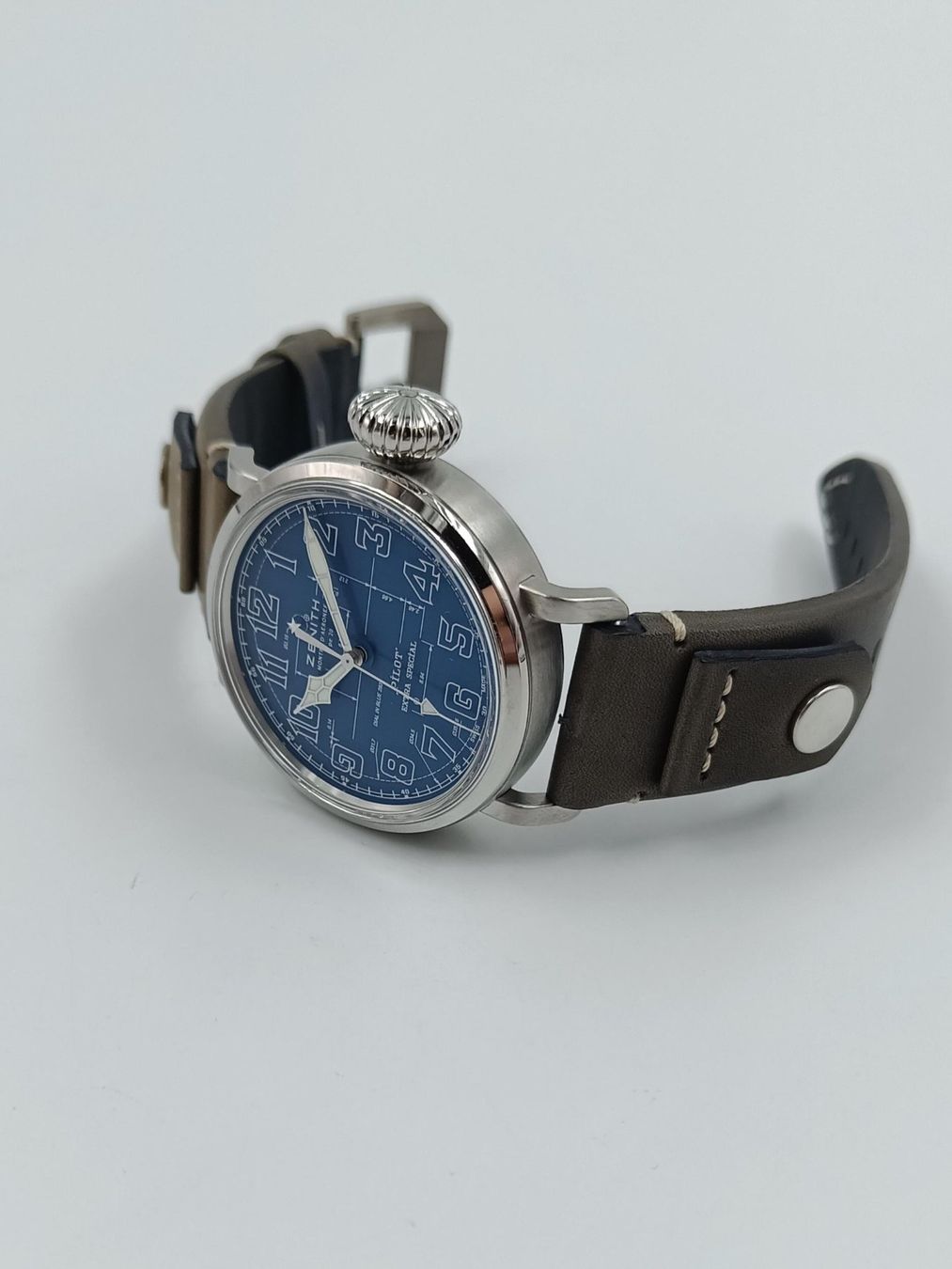Zenith Orologi: ZENITH "PILOT TYPE 20 BLUEPRINT", LIMITED EDITION 250 – Nuovo (secondo la descrizione) da Luzern venduto da EdiGem 6