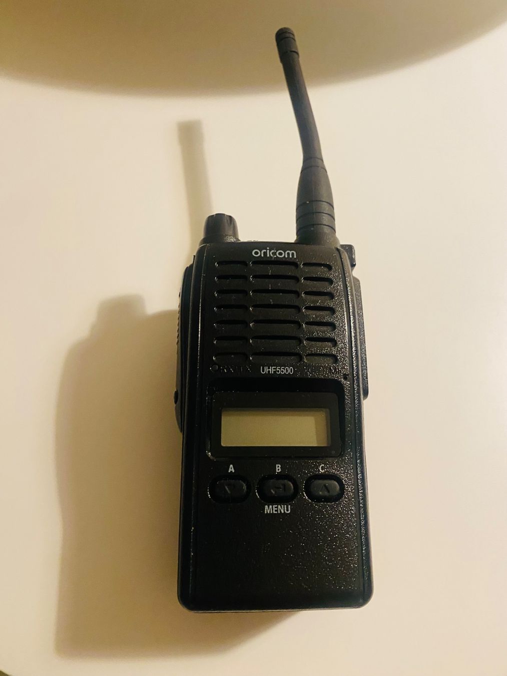 Radiocomunicazione: Walkie Talkie Handsprechfunkgerät Oricom UHF5500 – Usato da Zürich venduto da dennisbooker2001