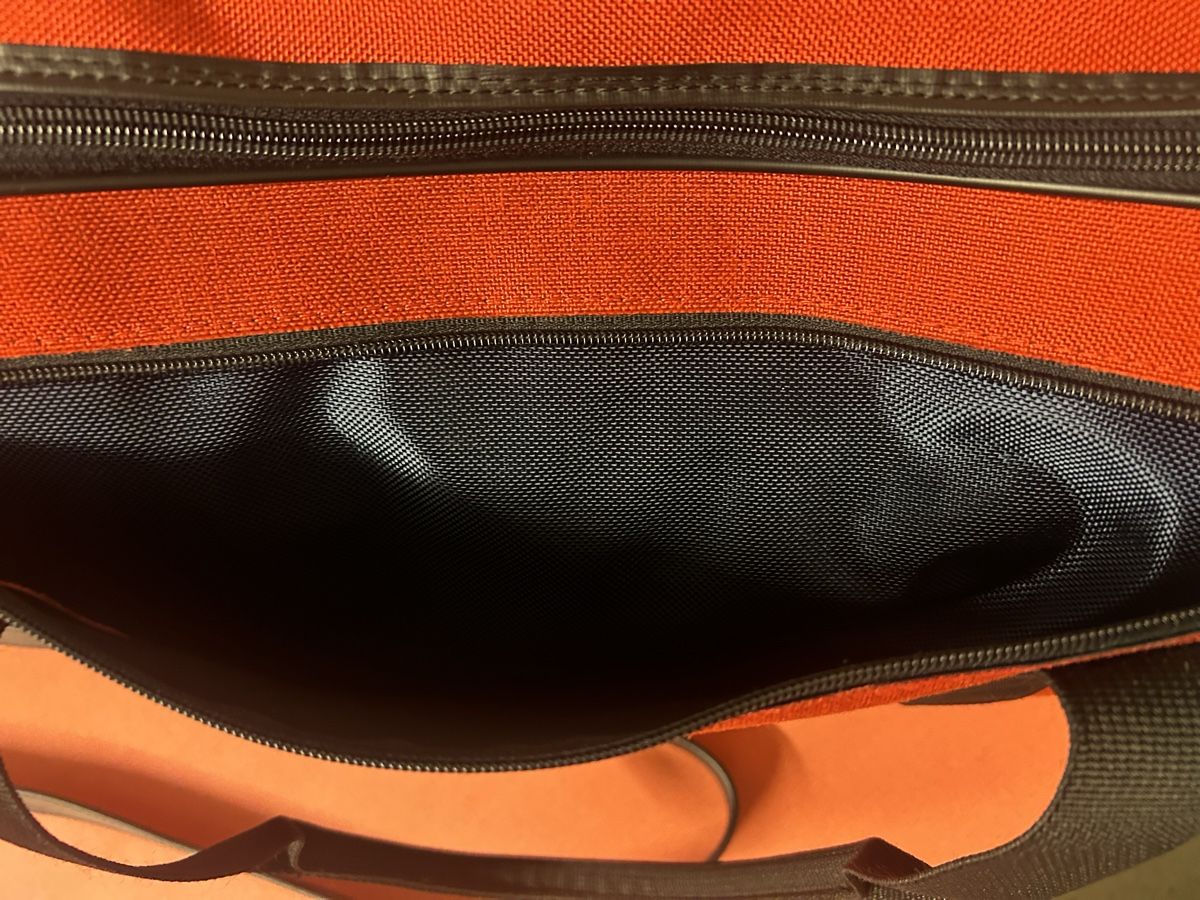 Taschen: Tasche GVB AIB rot mit Schultergurt gebraucht – Gebraucht aus Lanzenhäusern von vic63 2