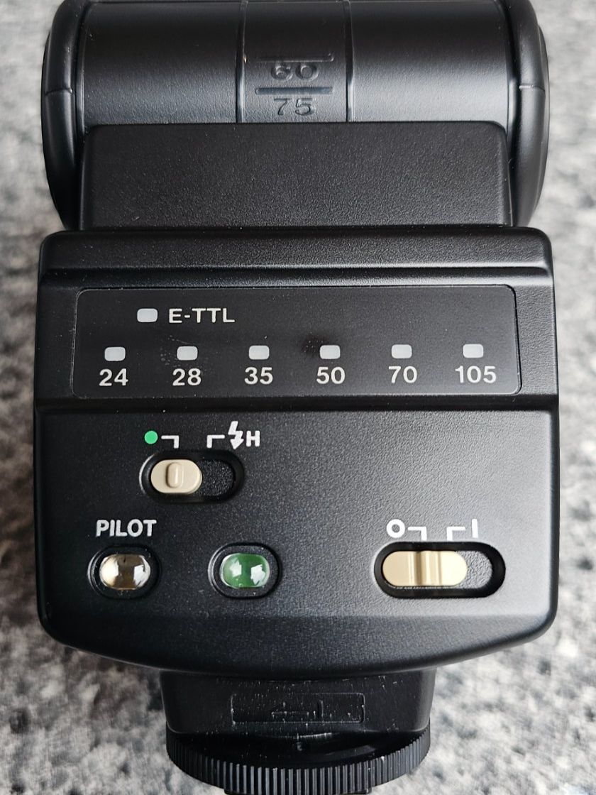 Canon Flashs: Canon SPEEDLITE 380 EX/ Blitz – D'occasion à Geuensee par jes_9xyk 2