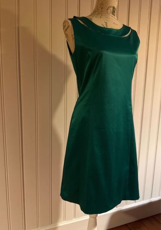 Cocktailkleid Ibolya Kleid Smaragdgrün Gr. 38