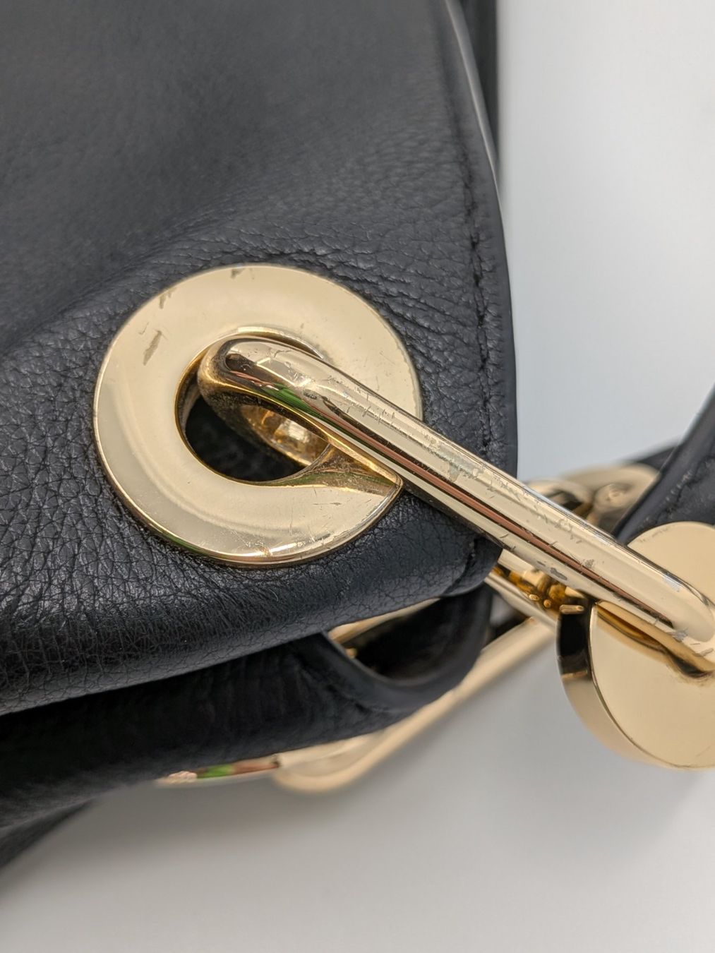 Michael Kors Borse da donna: Michael Kors Tasche – Usato da Emmen venduto da magelan 8