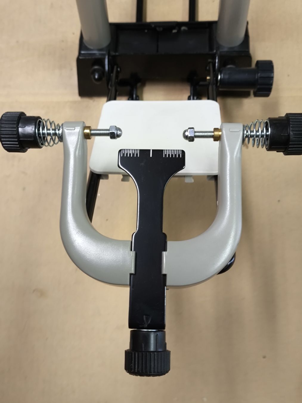 Sonstiges Radsport Zubehör: Zentrierständer Minoura Workman Pro Neu – Neu und originalverpackt aus Lausen von Chaldrian 2