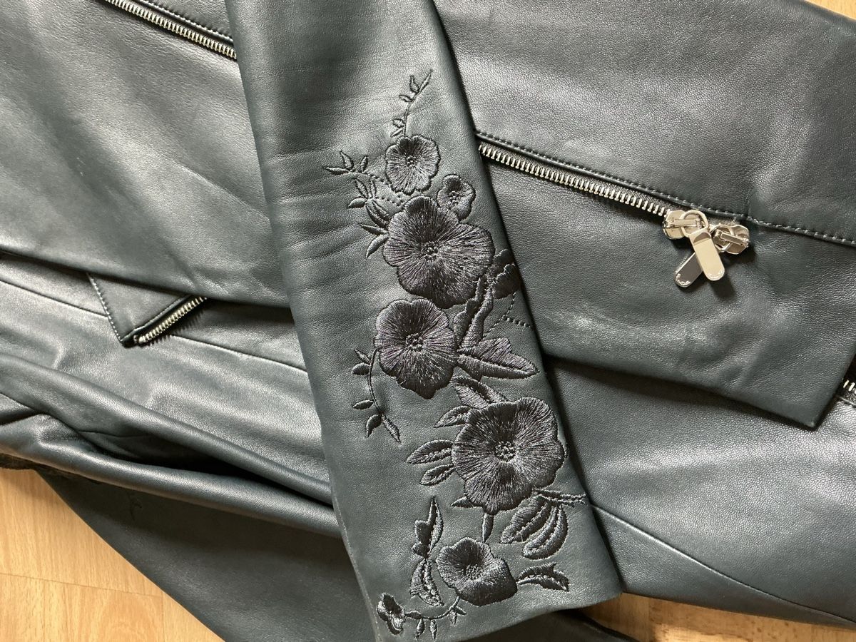 Massimo Dutti Giacche: Jacke – Nuovo (secondo la descrizione) da St.Gallen venduto da nat_7n75 8