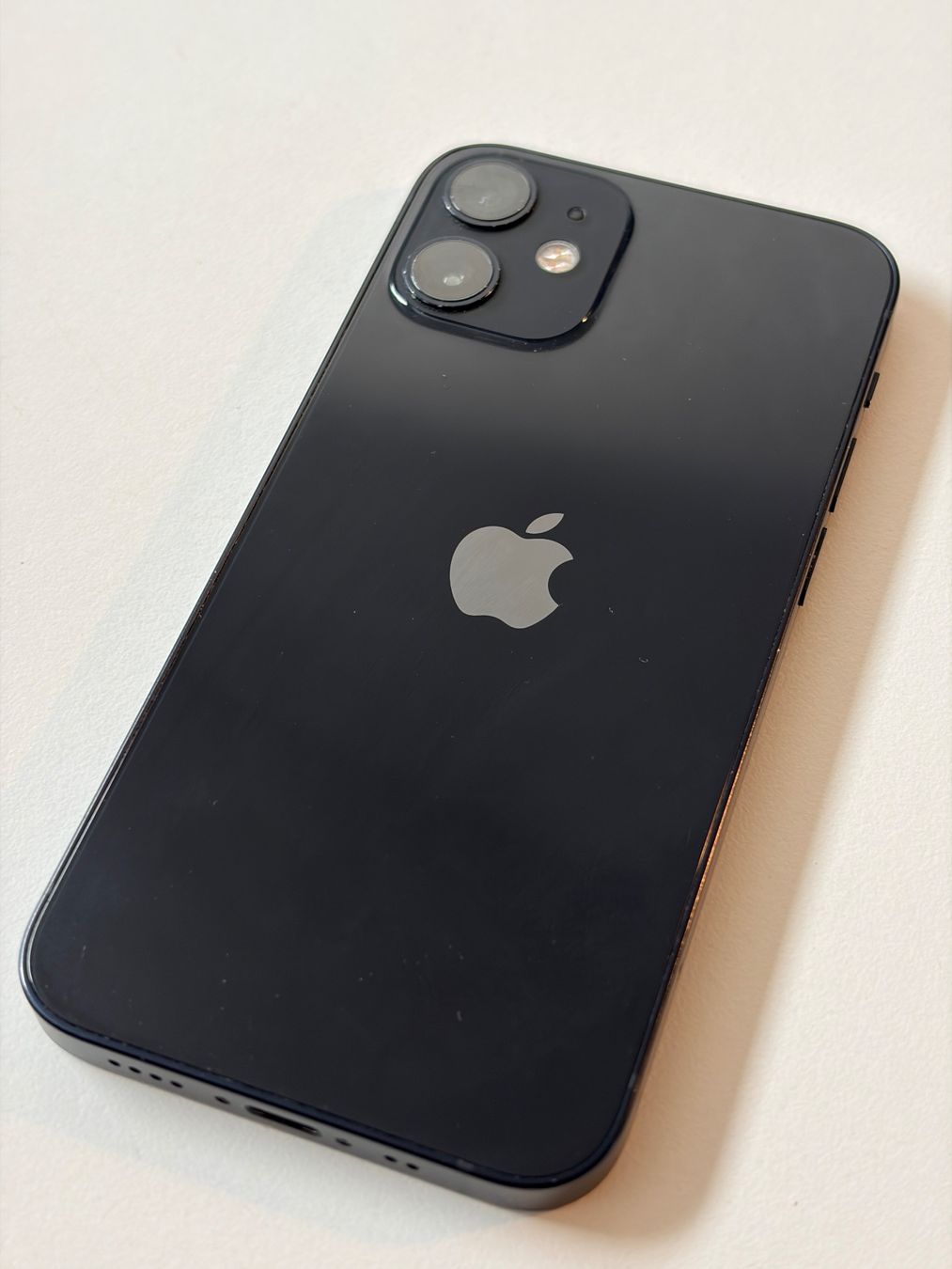 Apple Portables: iPhone 12 Mini, 128gb – D'occasion à Bern par bianzinalo
