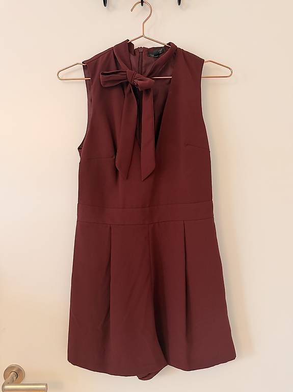 Topshop Tute: BORDEAUXROTER JUMPSUIT / Gr. S – Usato da Wetzikon ZH venduto da Carmensreplay