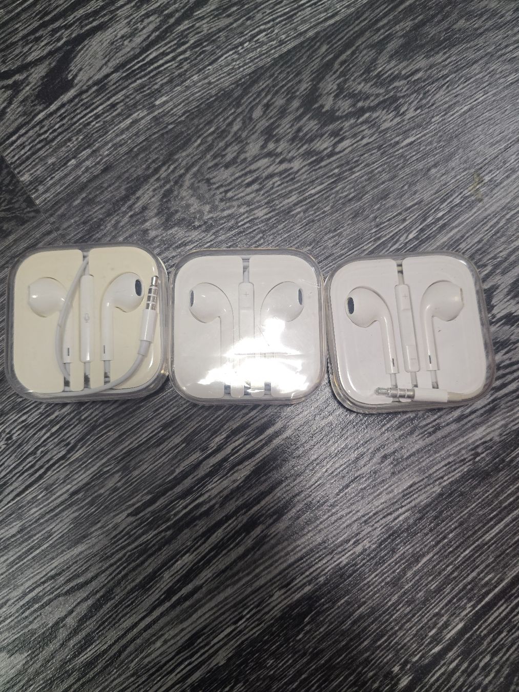 Cuffie: Original Apple EarPods Kopfhssrer 3 Stück – Usato da Ehrendingen venduto da Ince2016 2