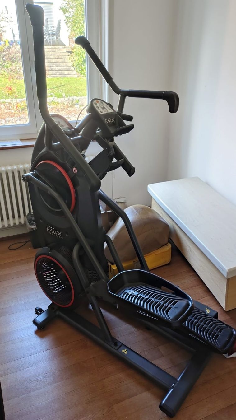 Bowflex Hometrainer: MAX M3i Trainer Bowflex – Usato da Pratteln venduto da san_6zyh