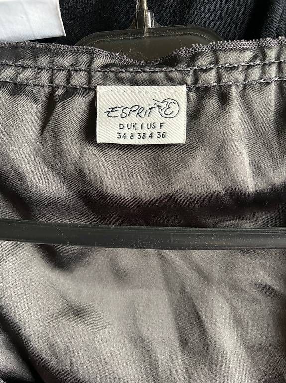 Kleider: Esprit Kleid, Grösse 36 (S) – Gebraucht aus bern von AAAA-A5 4