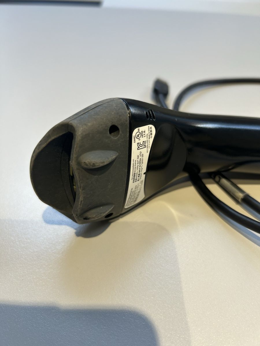 Honeywell Scanner: Barcode Scanner Honeywell 1400G 2D – Usato da Glattpark(Opfikon) venduto da Cmberger 2