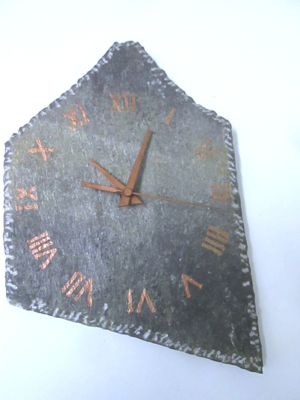 Orologi da terra & Orologi da parete: Wanduhr aus Granit – Usato da Sementina venduto da babucia