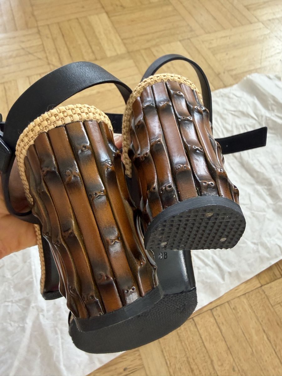 Gucci Scarpe da donna: New Gucci sandals 38 – Nuovo (secondo la descrizione) da Baar venduto da ViennaG 4