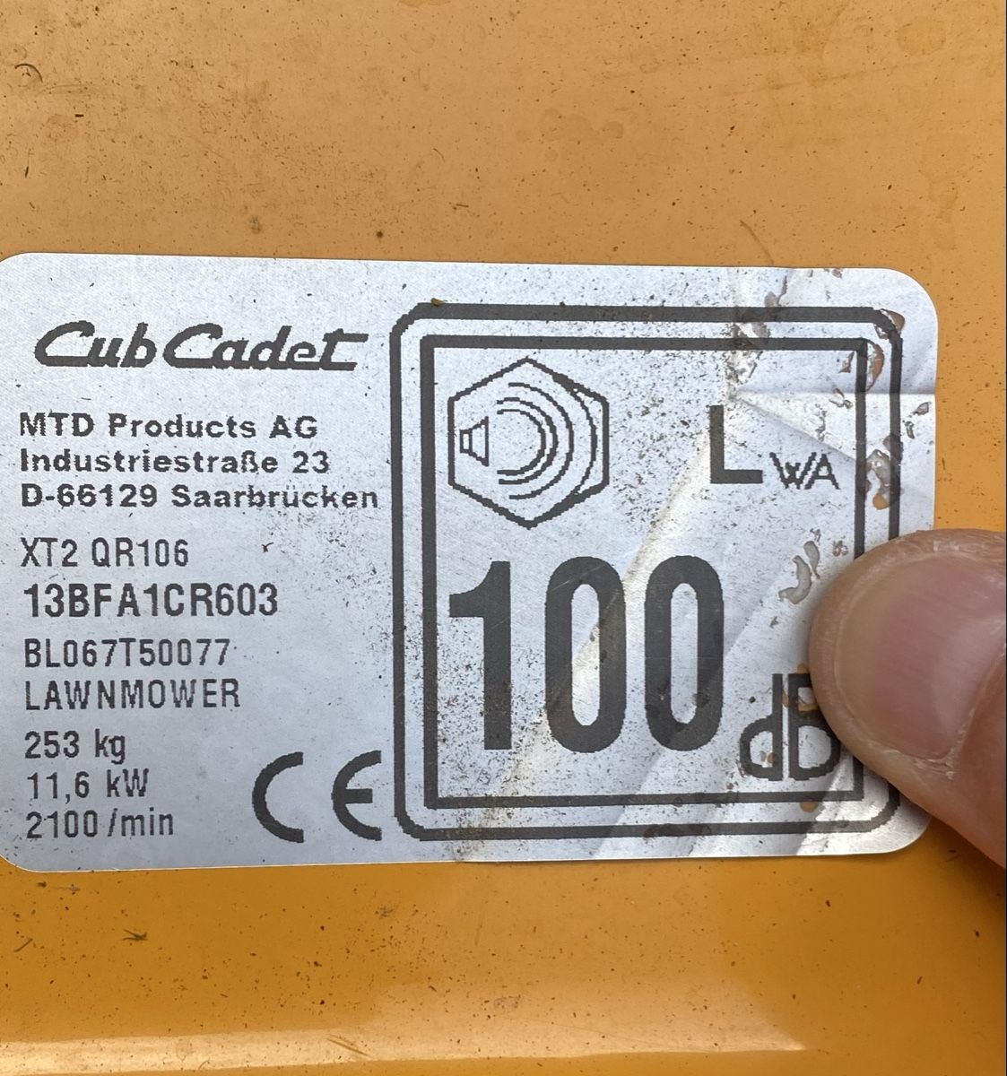 Rasenmäher: Cub Cadet XT 2. Jg 12/2017 – Gebraucht aus volketswil von  8