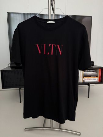 VALENTINO T-SHIRT GR. XL (eher M/L)