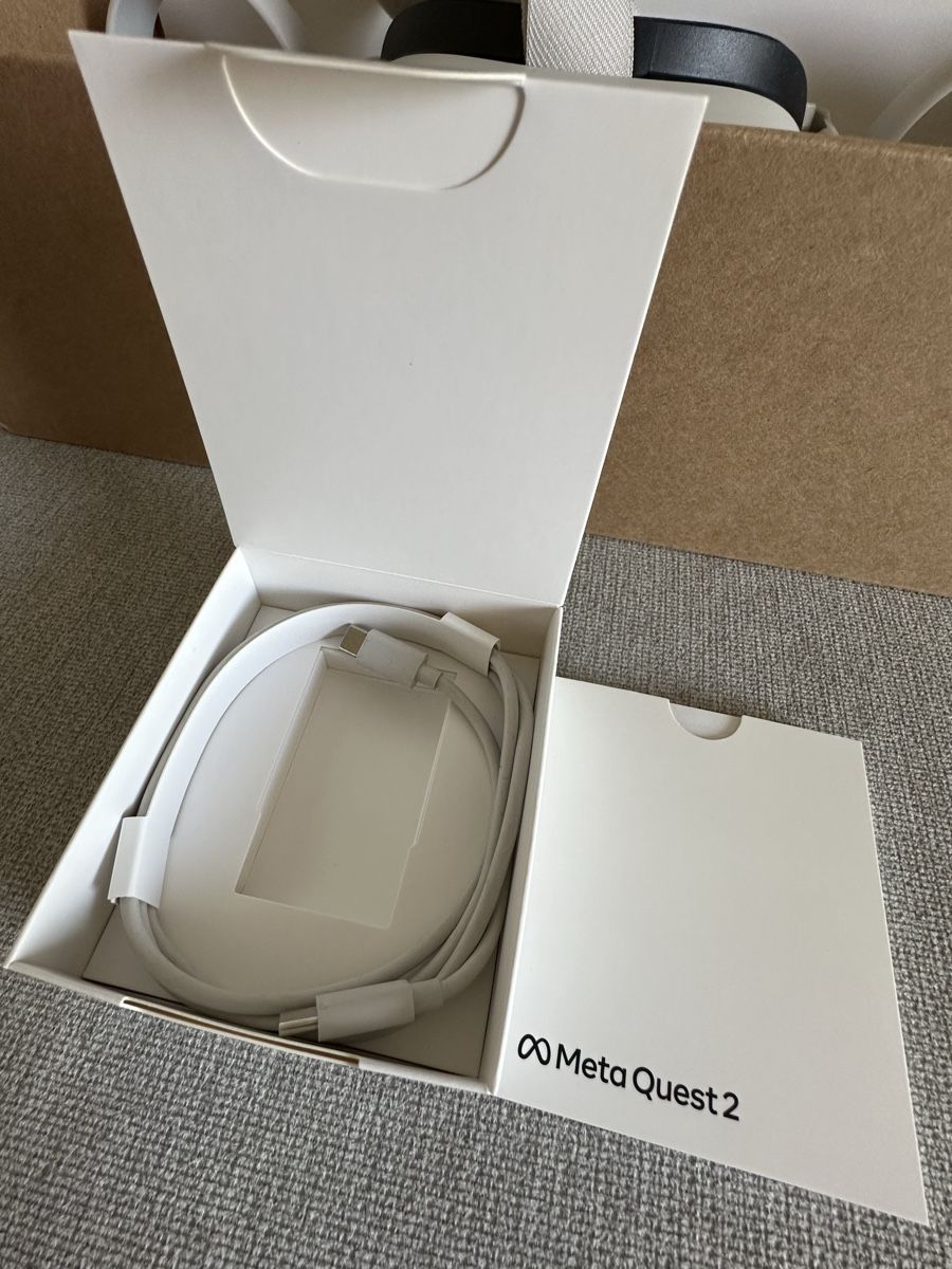 Meta Casco VR: Meta Quest 2 128 Go - Casque VR – Usato da Gland venduto da ieatcheese 5