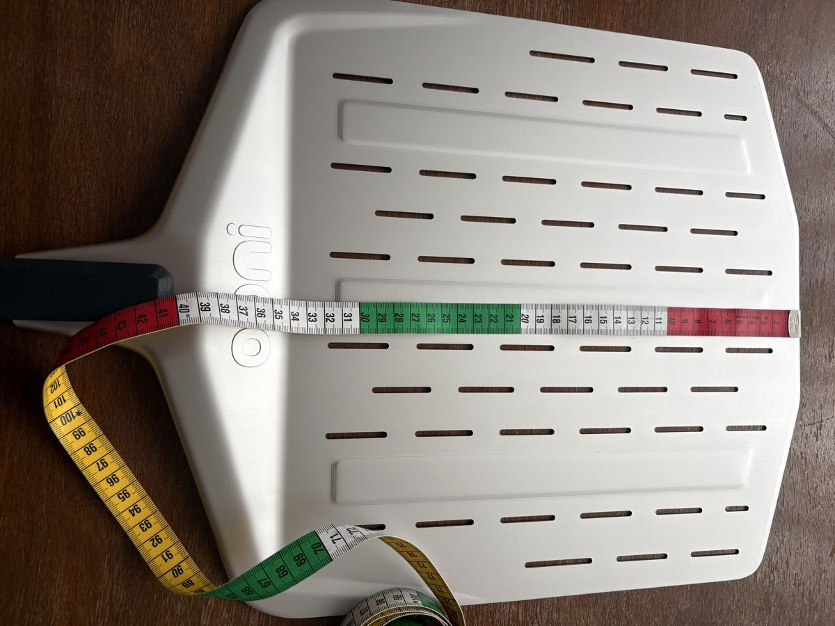 Küchengeräte: Ooni Pizzaschieber perforiert weiss mit Massband 40cm – Neu (gemäss Beschreibung) aus Buchrain von Sisi83 4