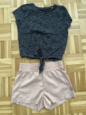 Tanz-Set: T-Shirt & Shorts Gr. 122/128