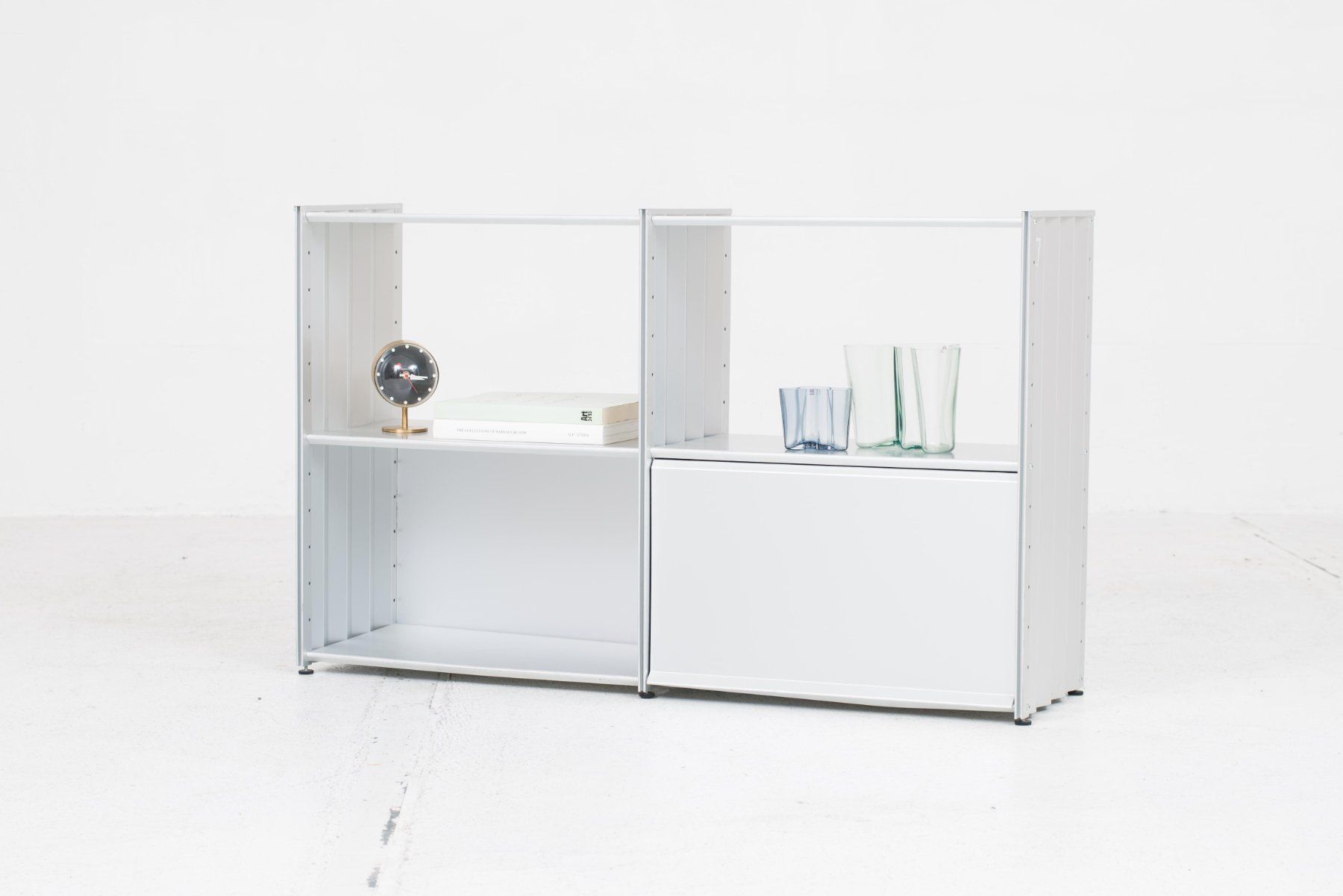 Cassettiere: RADAR Classic Sideboard von Heinrich Gerhard – Usato da Zürich venduto da STUZH38 1