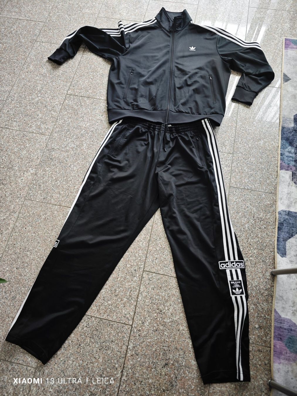 Adidas Hometrainer: Adidas Trainer Anzug – Usato da Wängi venduto da Maelstrom