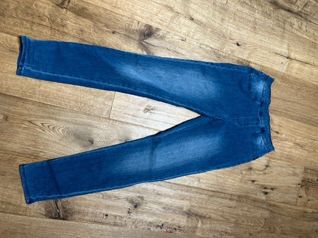 Pantalons: Jeanshosen - Stretch - Treggings – D'occasion à Thierachern par nicolepulfer 3