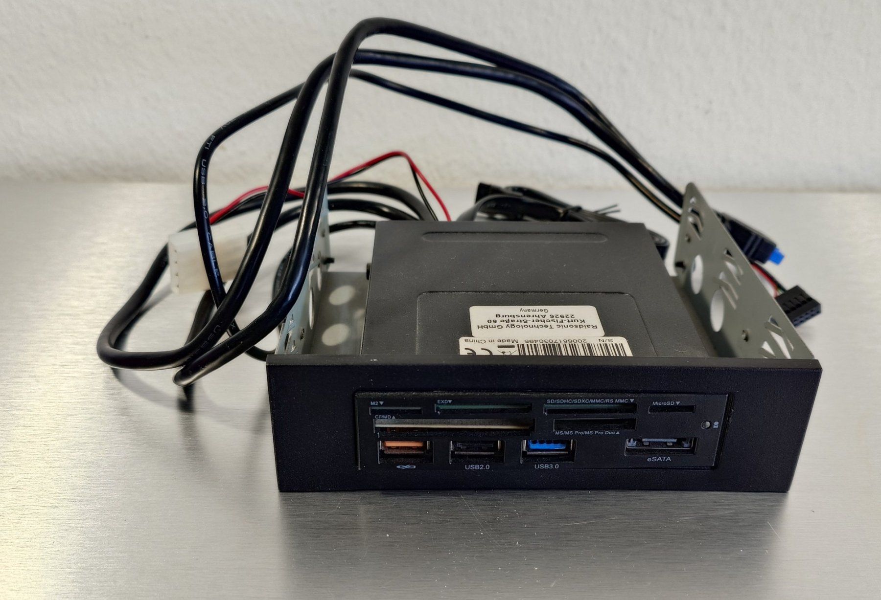 Hubs & Switches: IcyBox USB-Hub & Multi-Card-Reader mit USB-Power-Delivery – Gebraucht aus Ostermundigen von Chrisascht