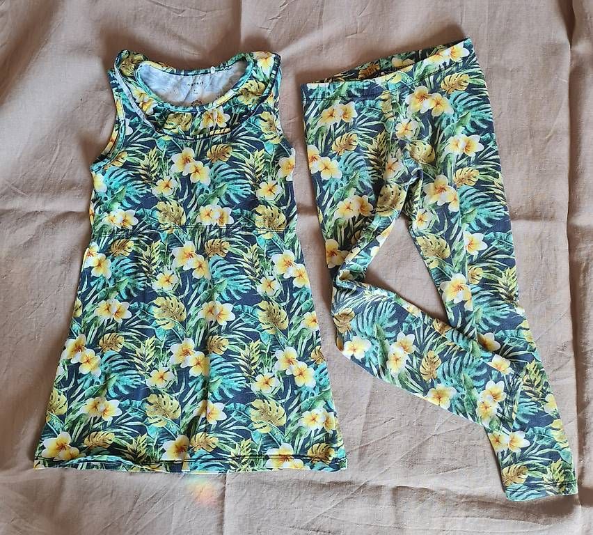 Lotti & Set di vestiti: name it, Kleid und Leggins Gr 110 – Usato da Baar venduto da Loimund