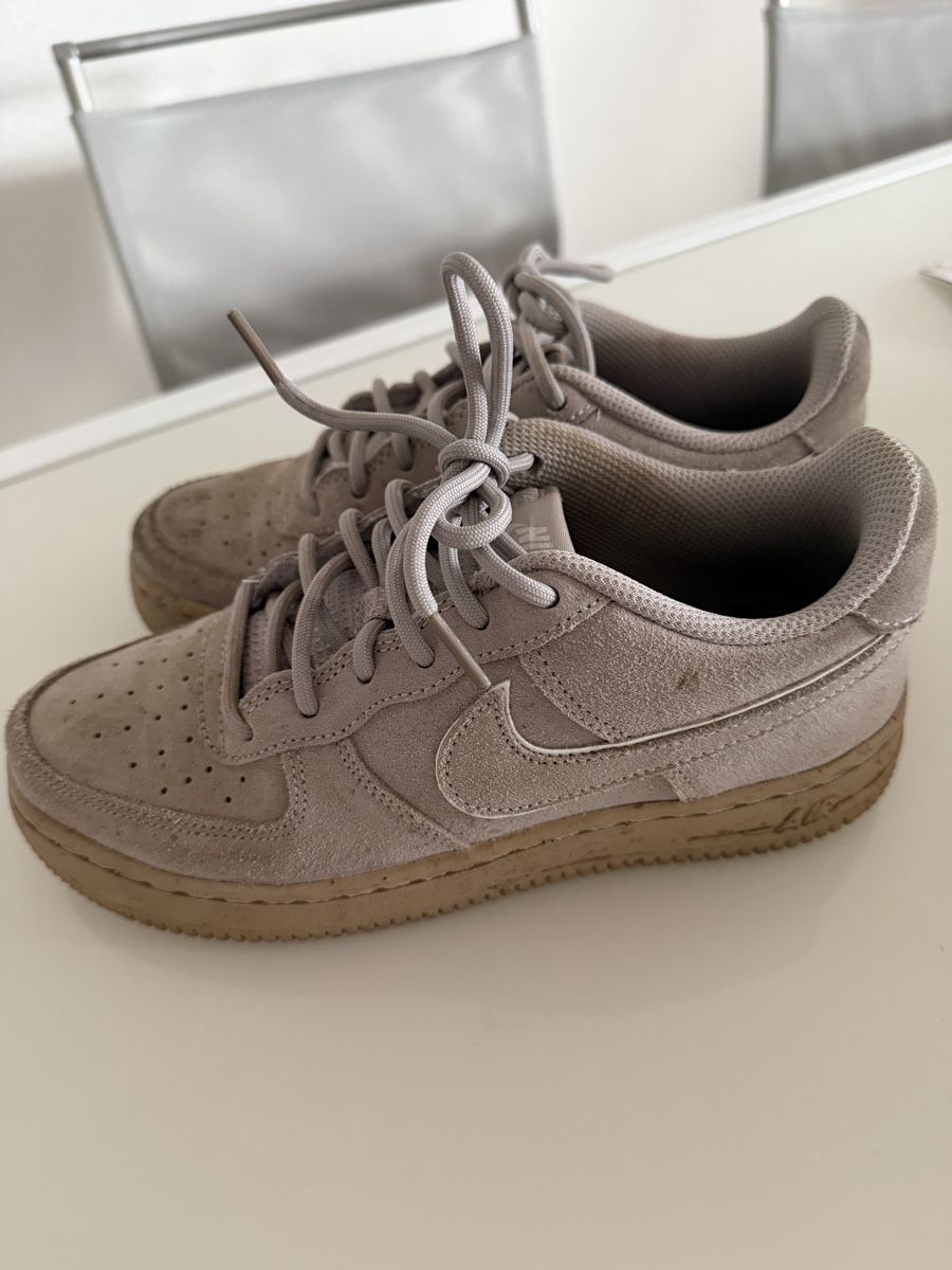 Nike Scarpe da donna: Air-Force – Usato da Basel venduto da tvende