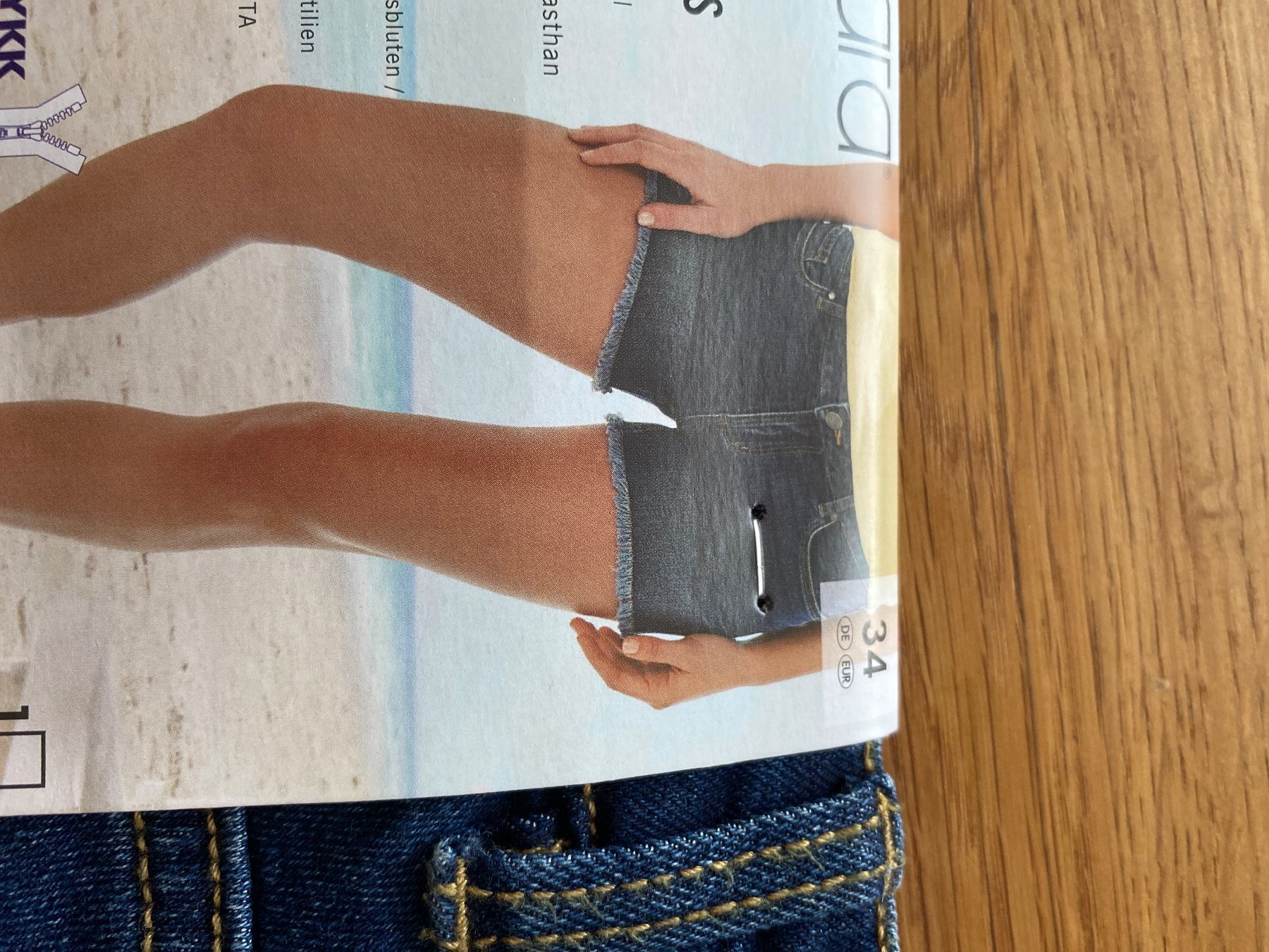 Jeans: Jeans Shorts NEU gr34 – Usato da Selzach venduto da 02nunafizz 2