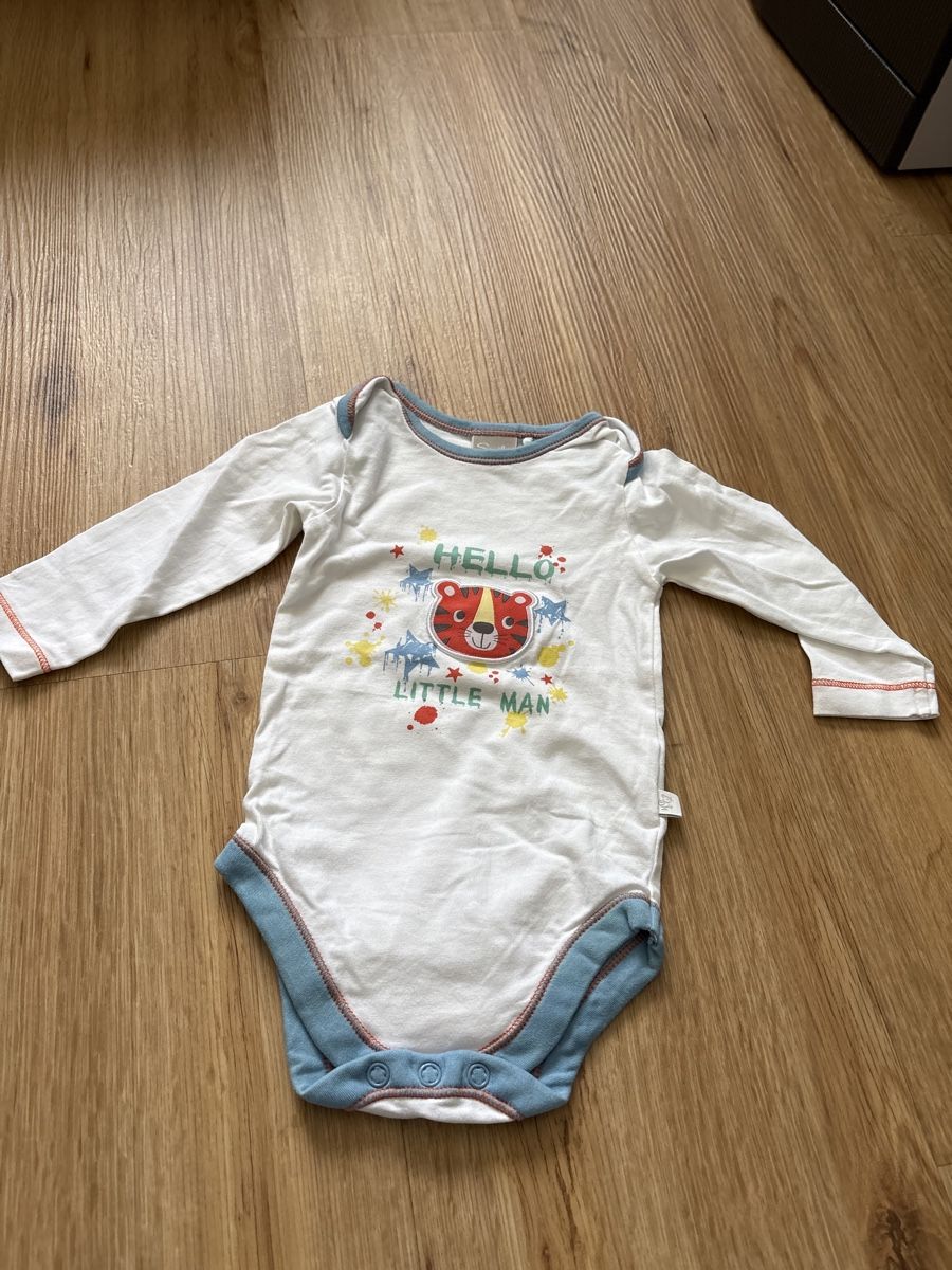 Lotti & Set di vestiti: 5 Bodys  Lang 68 – Usato da Chur venduto da copino 3