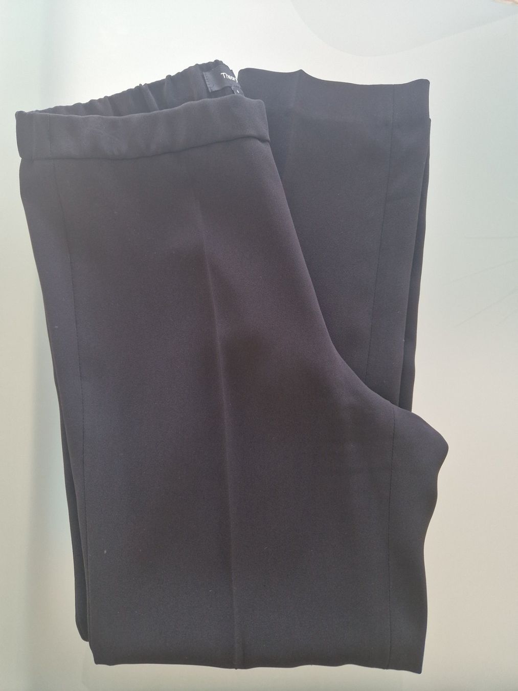 Theory Pantaloni: Theory elasticated-waist trousers – Usato da Hergiswil NW venduto da luc_b5pz