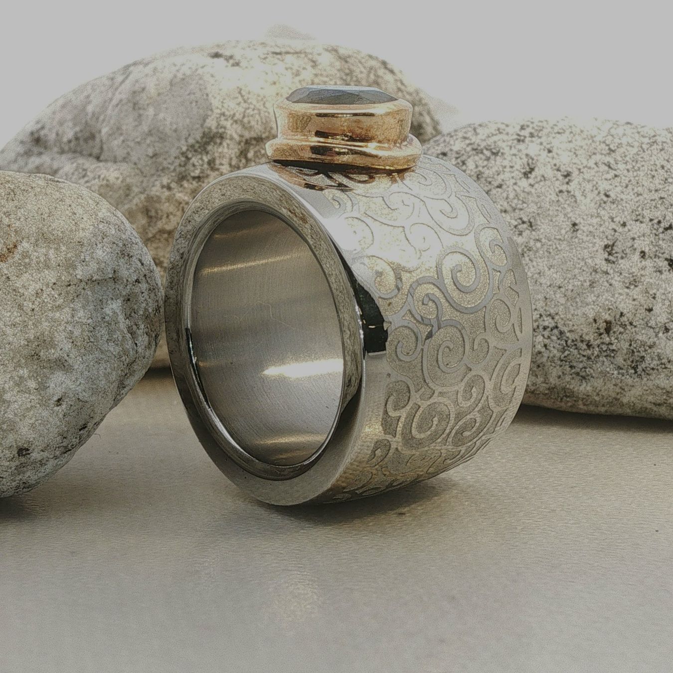 Olga Ribler Anelli: Edelstahl Statement Ring Ringgrösse 62 – Nuovo (secondo la descrizione) da Luzern venduto da Schmuckoutlet 2