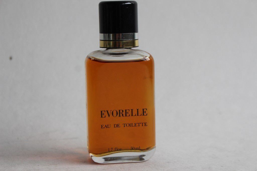 Profumi & Eau de Toilette: Eau de toilette Evorelle – Usato da Vandoeuvres venduto da Dom-Tom