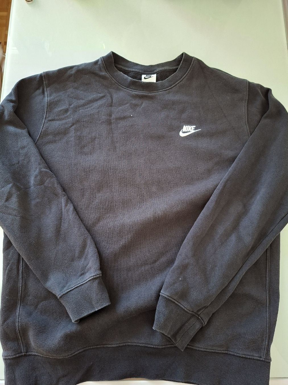 Nike Maglioni & Felpe: Sweatshirt Nike noir en coton, – Usato da Renens VD venduto da ser_j2fn 3