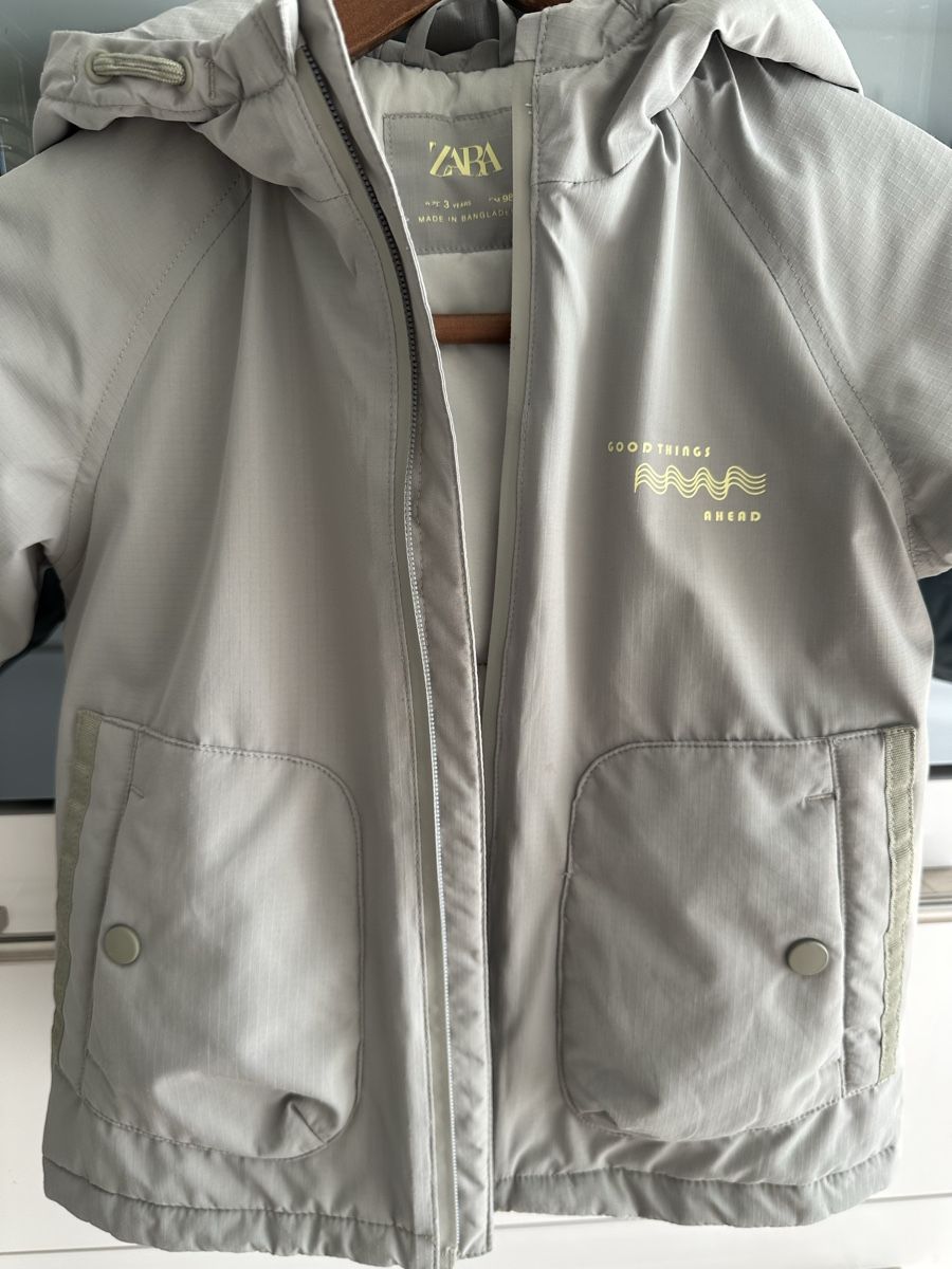 Zara Giacche & Cappotti: ZARA Übergangsjacke Gr. 98 – Usato da Zug venduto da kow_6xr6 1