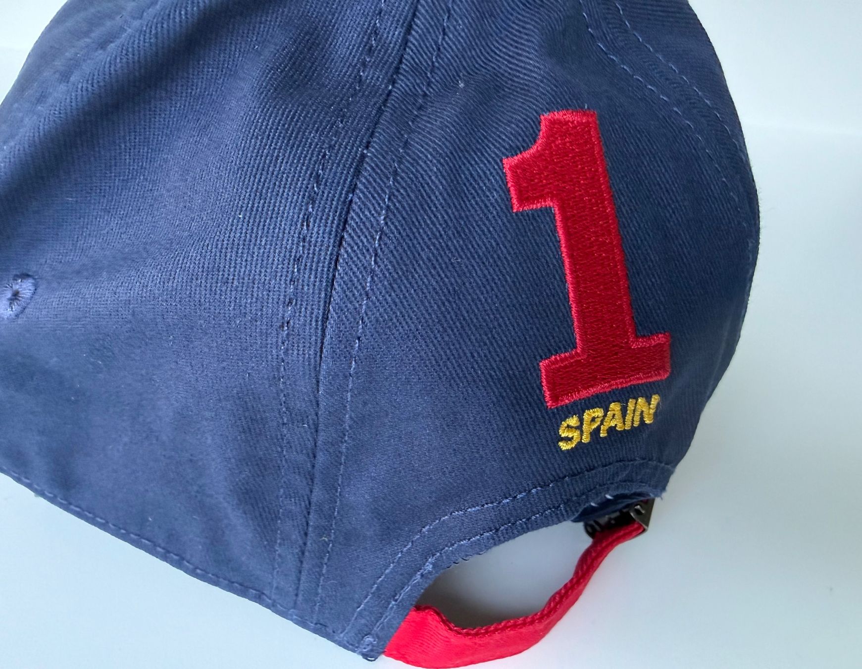 Altro in  Abbigliamento & Accessori: Hackett Cap Spanien ESP Navy Neu mit Etikett Sommer Neu – Nuovo (secondo la descrizione) da Luzern venduto da Cabriolet 7