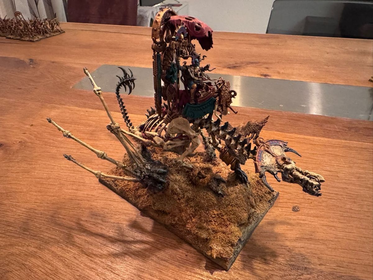Modellbausätze & Standmodelle: Warhammer Necrolith Bonedragon – Gebraucht aus St. Gallen von SirCaledor