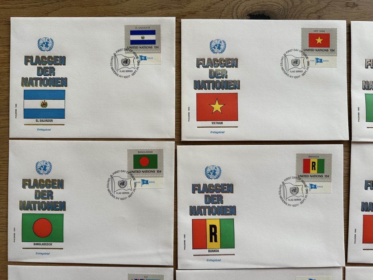 Alle Briefmarken: Nations Unies - 16x Flaggen FDC Einzelmarken  – Gebraucht aus Schmitten / FR von Samsara169 1