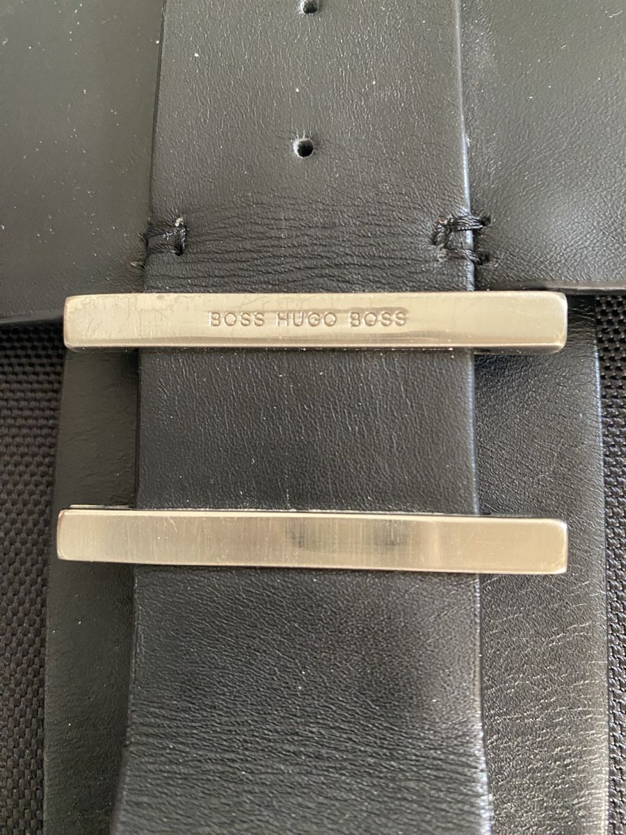 Hugo Boss Taschen: Hugo Boss borsa business – Gebraucht aus Novazzano von ige_cwq5 6